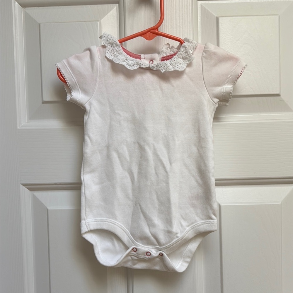 Baby Boden White Bodysuit with Peter Pan Collar 6-12 months